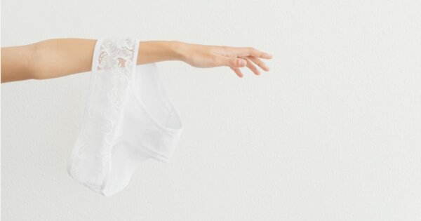 下着の汚れはなぜ落ちにくい?おりものの特性や対処法を解説