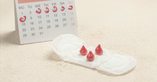 生理前後に茶色のおりもの？生理以外の原因や不調の見分け方は？